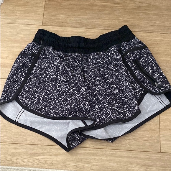 lululemon athletica Pants - Lululemon Women's Black and White Shorts